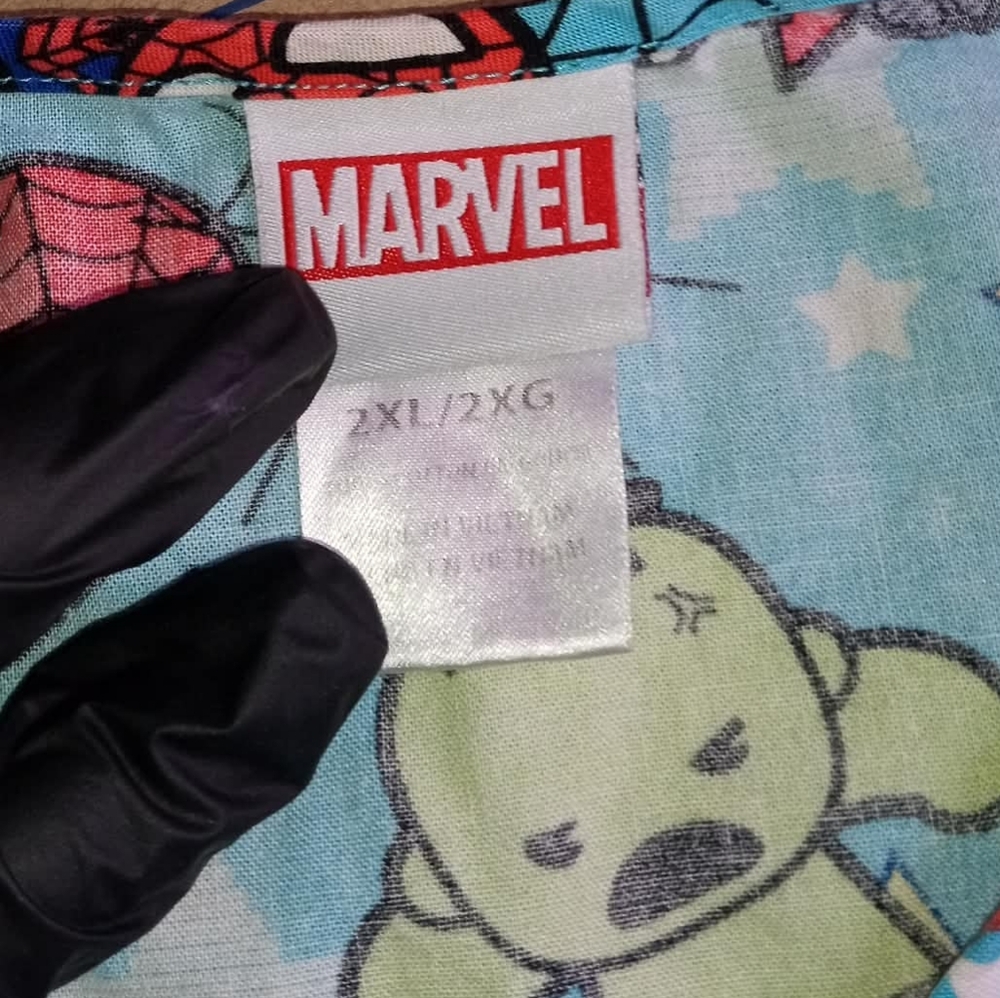 Marvel Plus Scrub Top 2x Iron Man Thor Spiderman Hulk Superhero Comic Book Shirt - Picture 6 of 8